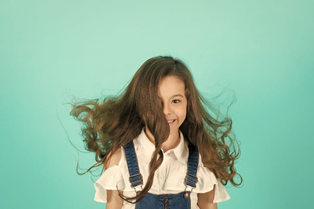 Rambut Anak Mudah Lepek? Ini Cara Merawatnya Agar Tetap Segar